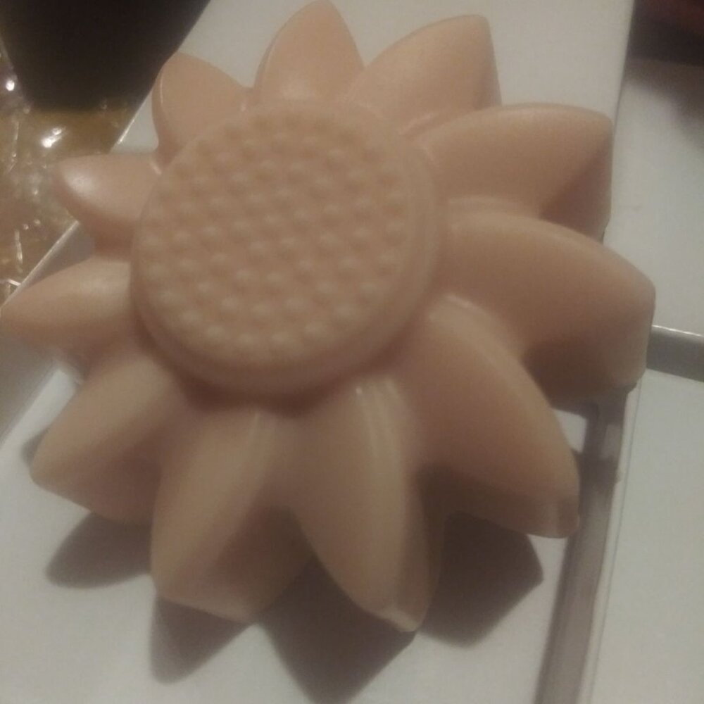 45 Mango Homemade soap - Picture 9 of 16